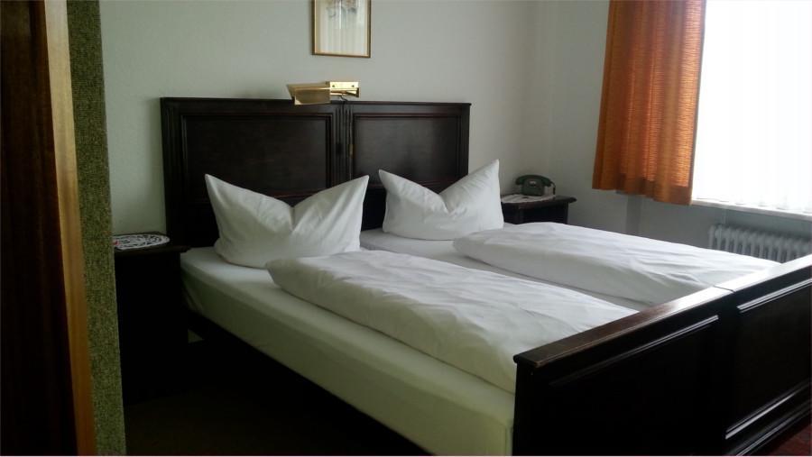 Hotel Corona Francfort-sur-le-Main Extérieur photo